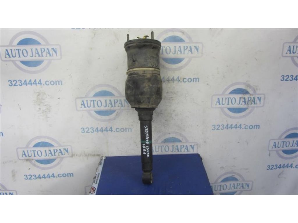 48010-50110 | Амортизатор передн. прав. LEXUS LS430 00-06