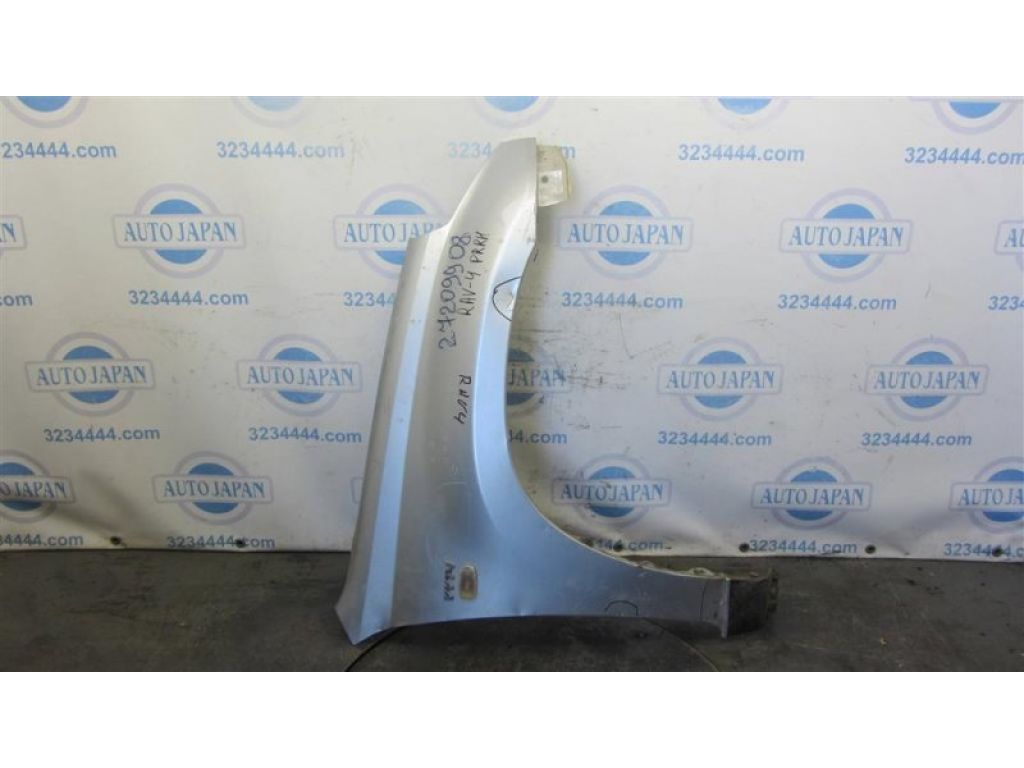 53811-42160 | Крило переднє прав. TOYOTA RAV4 00-05