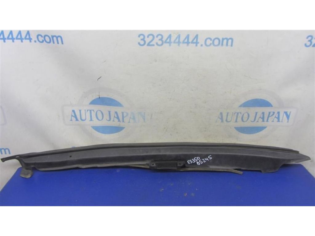 53806-33010 | Накладка крыла переднего внутренняя лів. LEXUS ES350 06-12