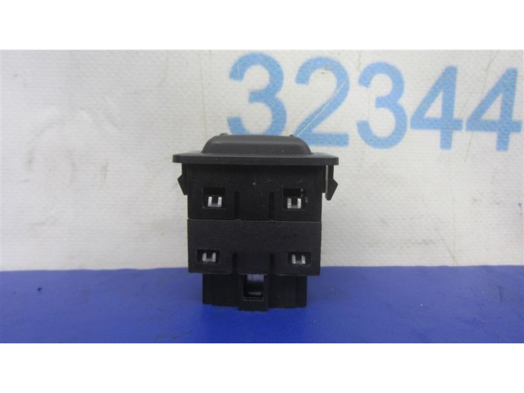 8610A174 | Кнопка обогрева сидений MITSUBISHI ASX / OUTLANDER SPORT 10-21 - Фото 4