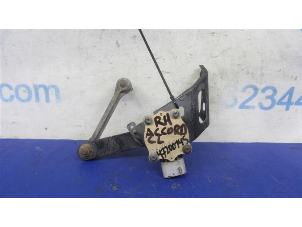 33146-SEA-G01 | Датчик положення кузова прав. HONDA ACCORD CL7 / TSX 03-08