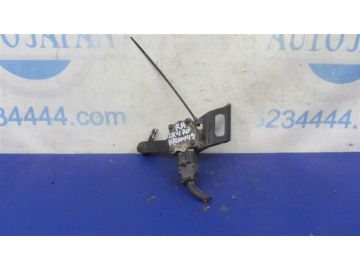 Датчик положення кузова прав. LEXUS LX470 98-07