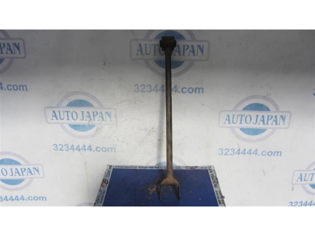 48710-33100 | Важіль задньої підвіски нижній поперечний прав. TOYOTA CAMRY 40 06-11