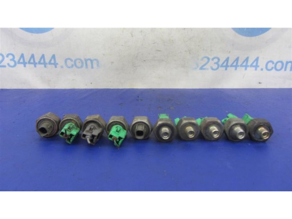 89615-12090 | Датчик детонации LEXUS RX300 98-03