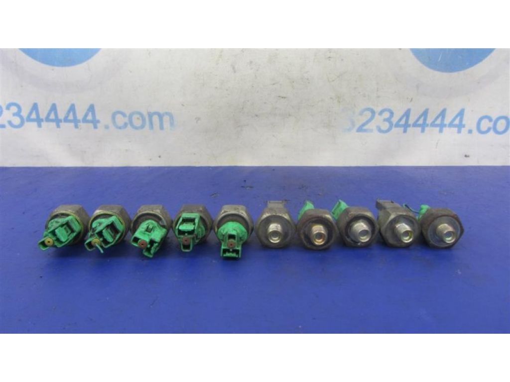 89615-12090 | Датчик детонации LEXUS RX300 98-03