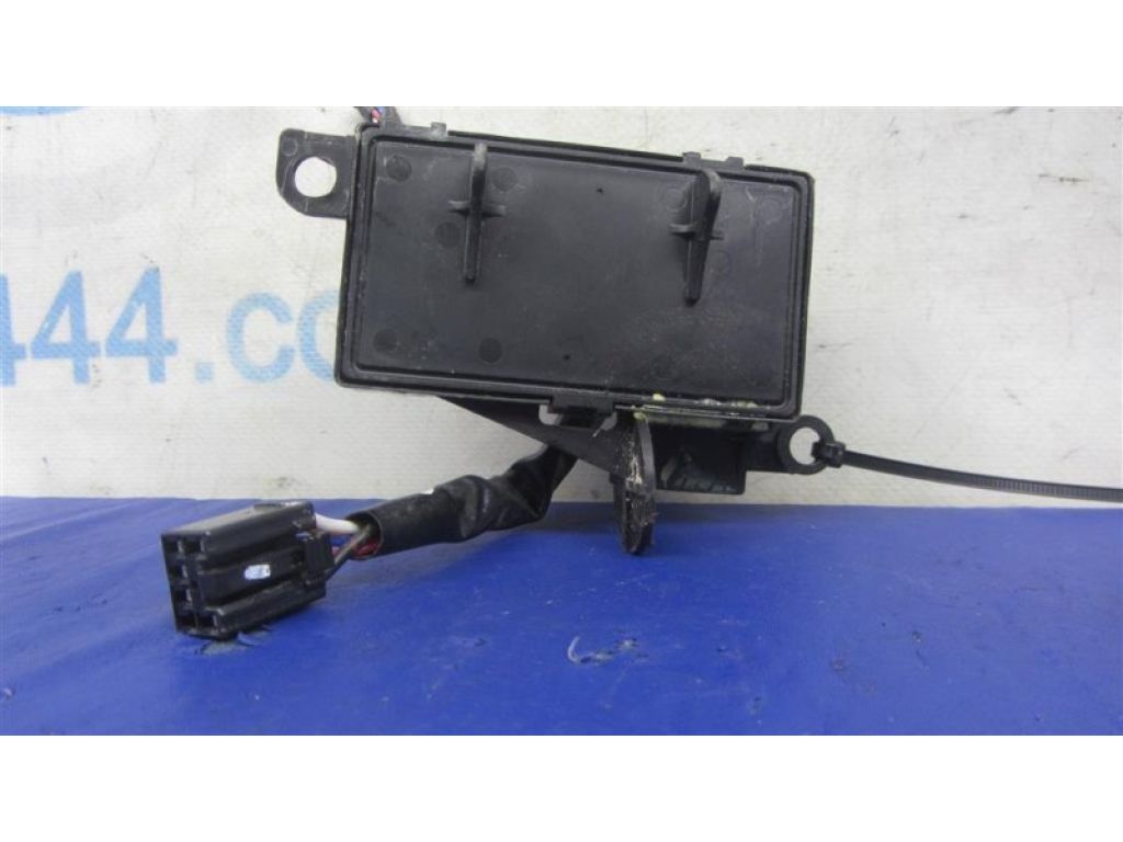 89227-30020 | Блок електронний LEXUS GS350 GS300 05-11