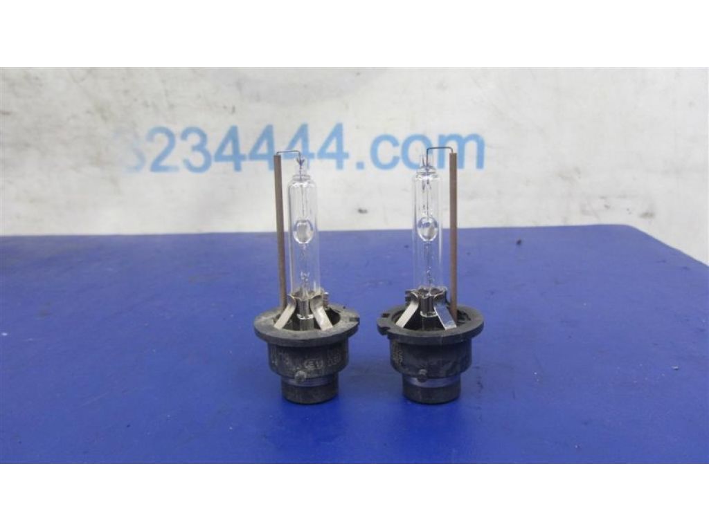 85122 | Лампа ксенон TOYOTA