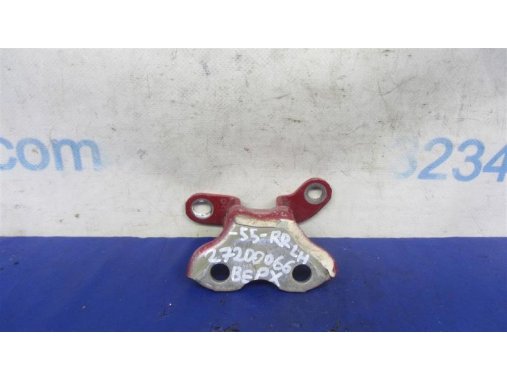 68760-0D061 | Петля двері верхня задн. лів. TOYOTA CAMRY 55 14-17