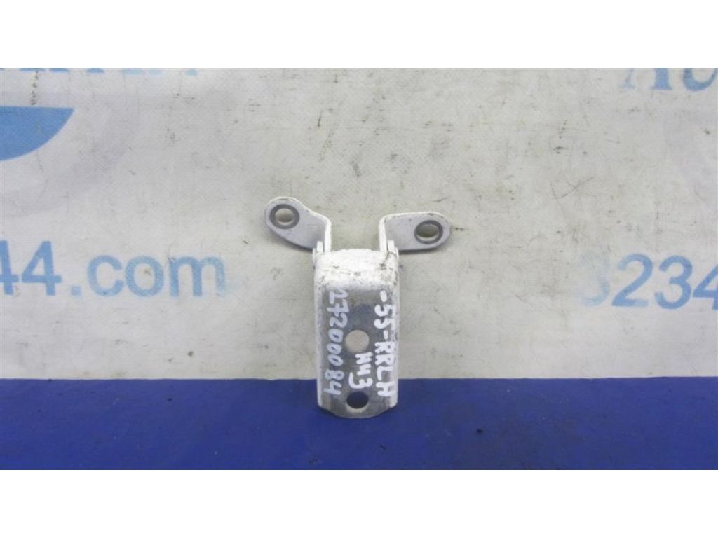 68780-0D071 | Петля двери нижняя задн. лев. TOYOTA CAMRY 55 14-17