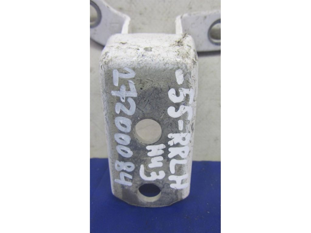 68780-0D071 | Петля двери нижняя задн. лев. TOYOTA CAMRY 55 14-17 - Фото 2