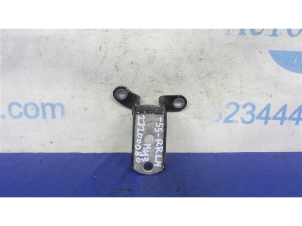 68780-0D071 | Петля двері нижня задн. лів. TOYOTA CAMRY 55 14-17