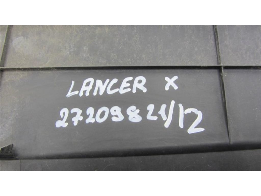 6400A831 | Накладка замка капота MITSUBISHI LANCER X 10 07-15 - Фото 2