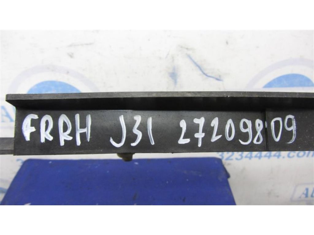 92184-9W50A | Дефлектор радіатора прав. NISSAN TEANA J31 03-07 - Фото 2