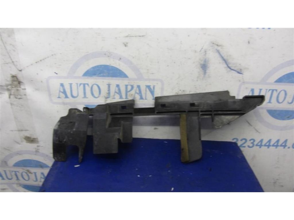 92184-9W50A | Дефлектор радіатора прав. NISSAN TEANA J31 03-07 - Фото 3