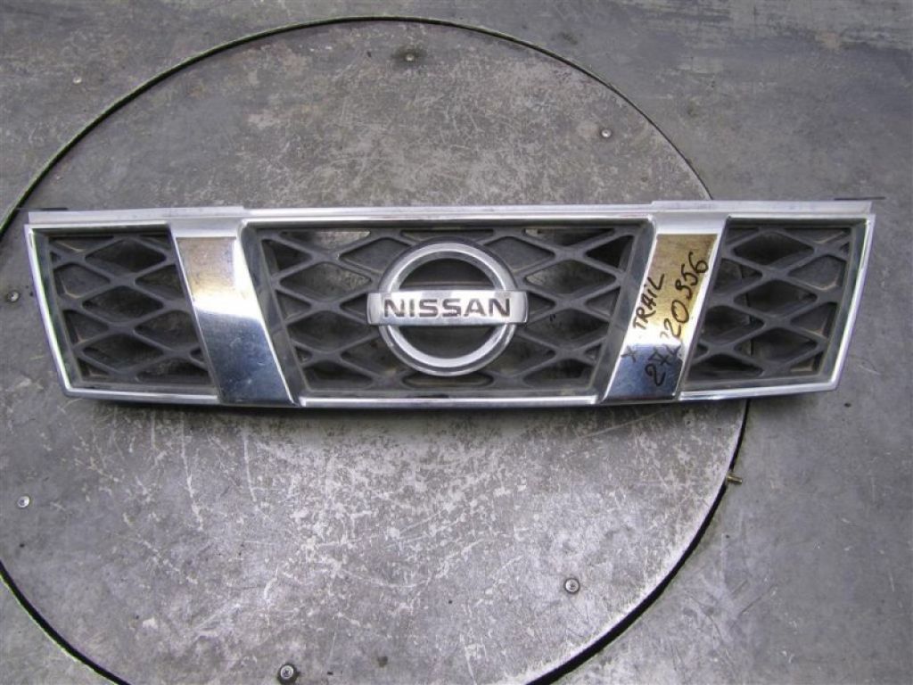 Решетка радиатора NISSAN X-TRAIL T31 07-14