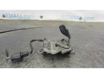 Замок капоту SUZUKI KIZASHI 09-14