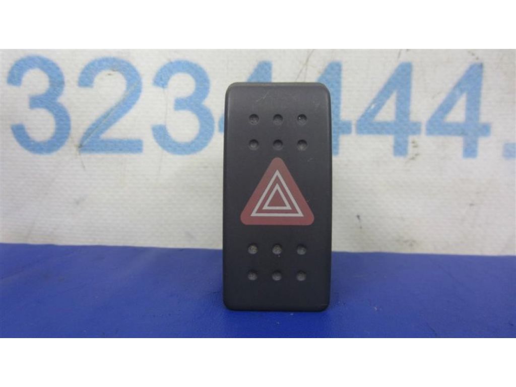 37430-62J00-P4Z | Кнопка аварійної сигналізації SUZUKI SX4 06-13