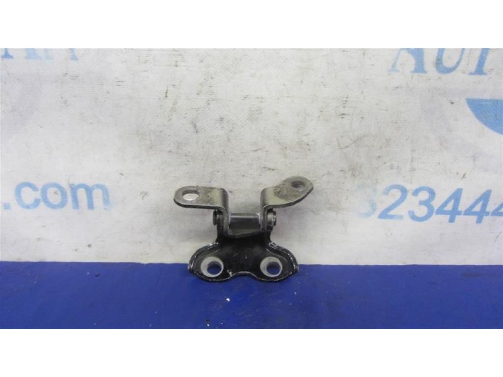 68750-0D061 | Петля двері верхня задн. прав. TOYOTA CAMRY 55 14-17 - Фото 4