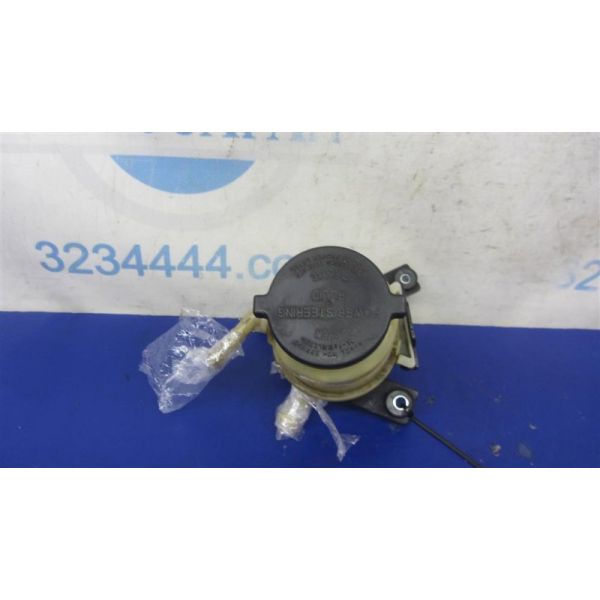 Бачок гідропідсилювача керма TOYOTA TACOMA 05-15 44360-04010 — 4