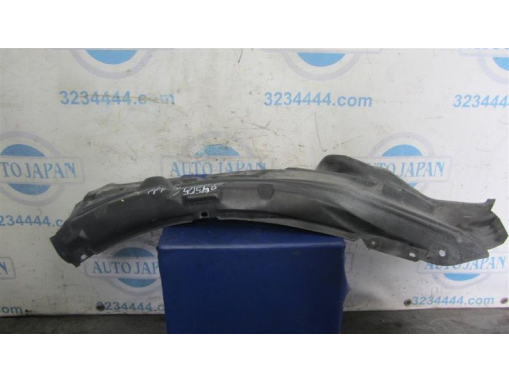63843-EG000 | Підкрилок передн. лів. INFINITI M35/M45 04-10