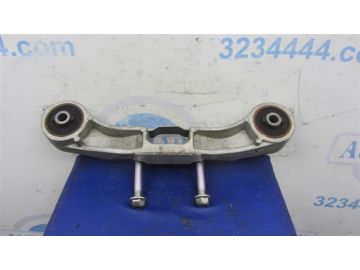 Кронштейн редуктора SUBARU LEGACY BN 14-18
