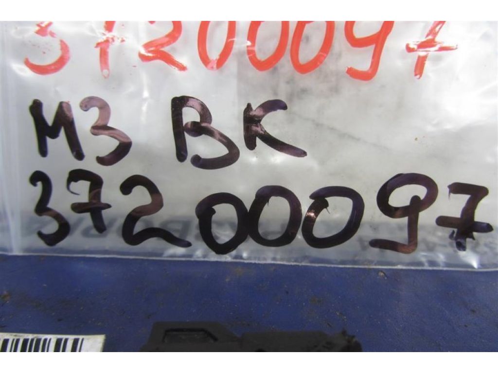 BP4K-43-701A | Датчик ABS передн. MAZDA 3 BK 03-08 - Фото 2