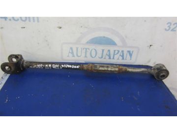Рычаг задней подвески поперечный прав. TOYOTA CAMRY 40 06-11