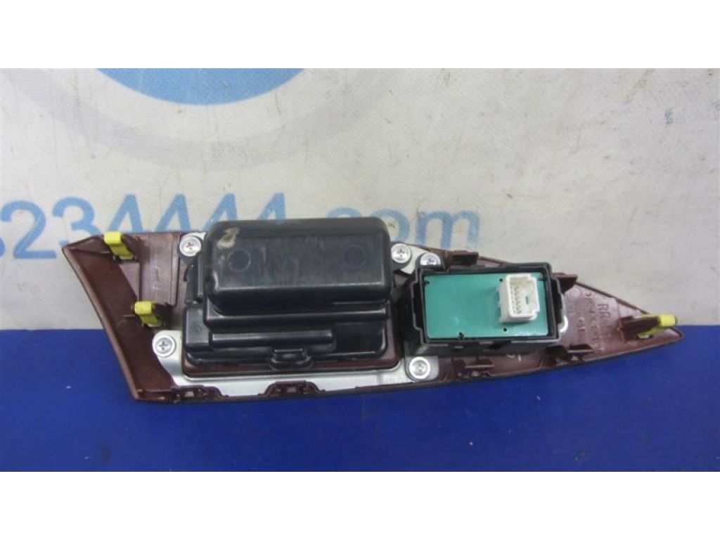 84810-33110 | Кнопка стеклоподъемника задн. лев. LEXUS ES350 06-12 - Фото 3