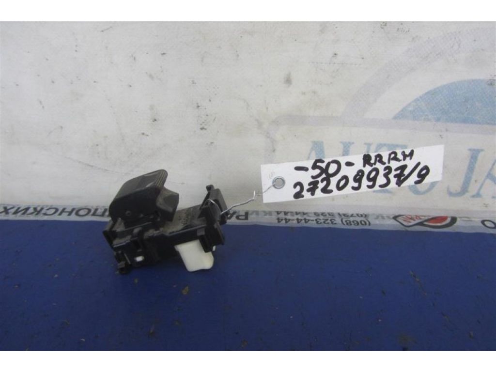 84810-06030 | Кнопка склопідіймача задн. TOYOTA CAMRY 50 12-15