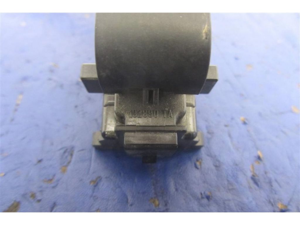 84810-06030 | Кнопка склопідіймача задн. TOYOTA CAMRY 50 12-15 - Фото 5