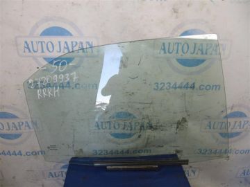 Стекло двери задн. прав. TOYOTA CAMRY 50 12-15