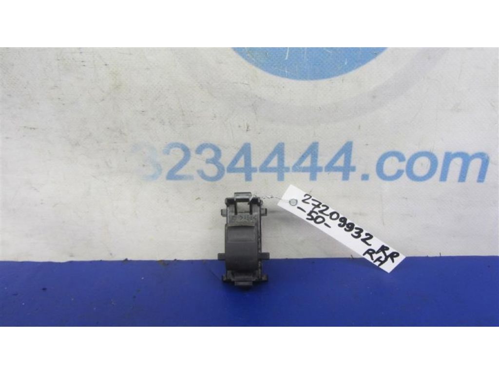 84810-06030 | Кнопка склопідіймача задн. TOYOTA CAMRY 50 12-15