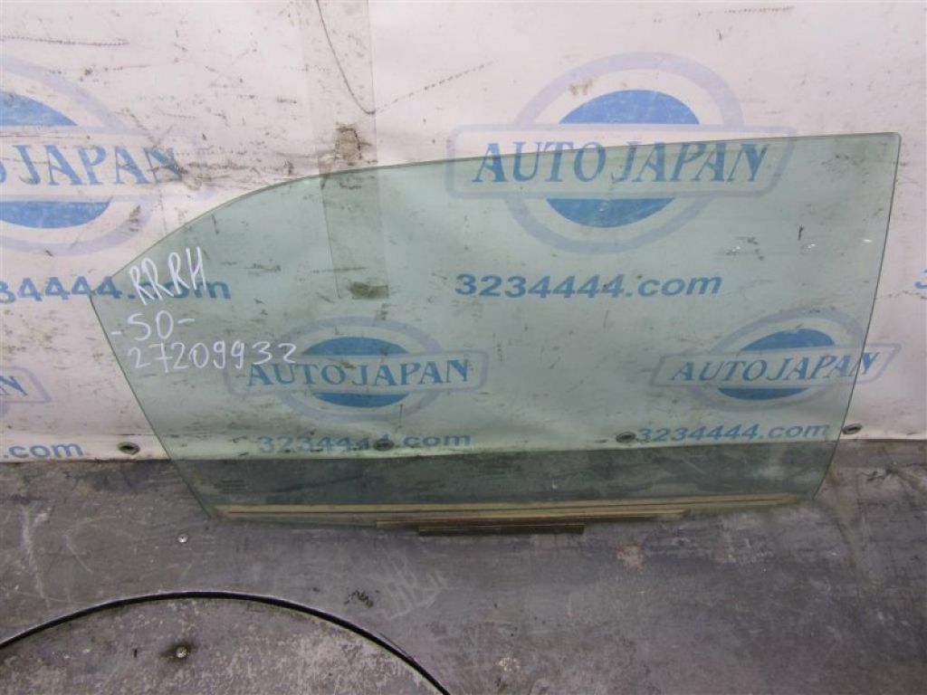 68114-33170 | Стекло двери задн. прав. TOYOTA CAMRY 50 12-15