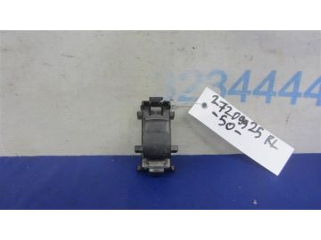 Кнопка стеклоподъемника TOYOTA CAMRY 50 12-15