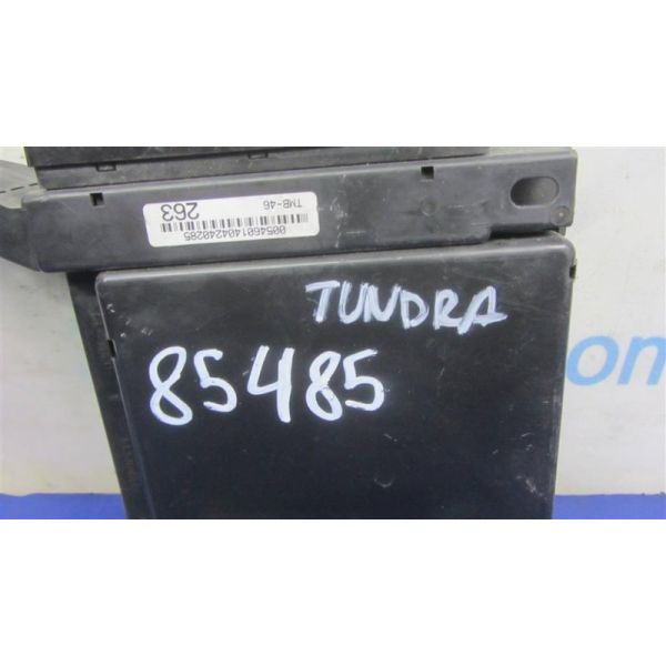 Блок запобіжників салон TOYOTA TUNDRA 13- 82730-0C243 — 2