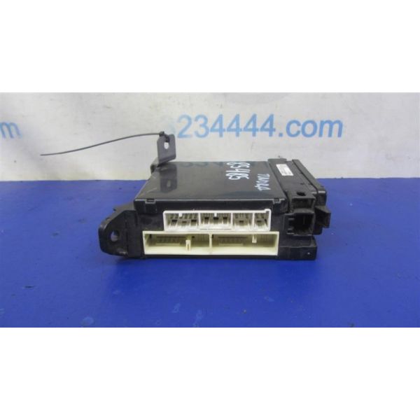 Блок запобіжників салон TOYOTA TUNDRA 13- 82730-0C243 — 4