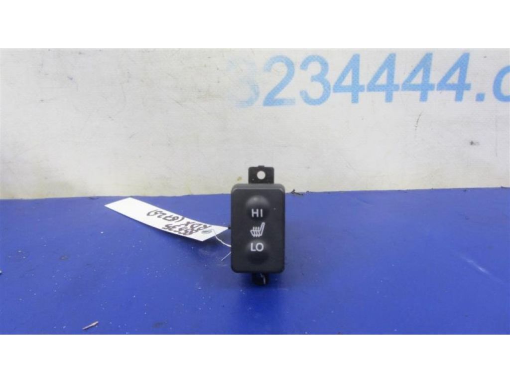 35650-TX4-A01 | Кнопка обігріву сидінь прав. ACURA RDX 12-19