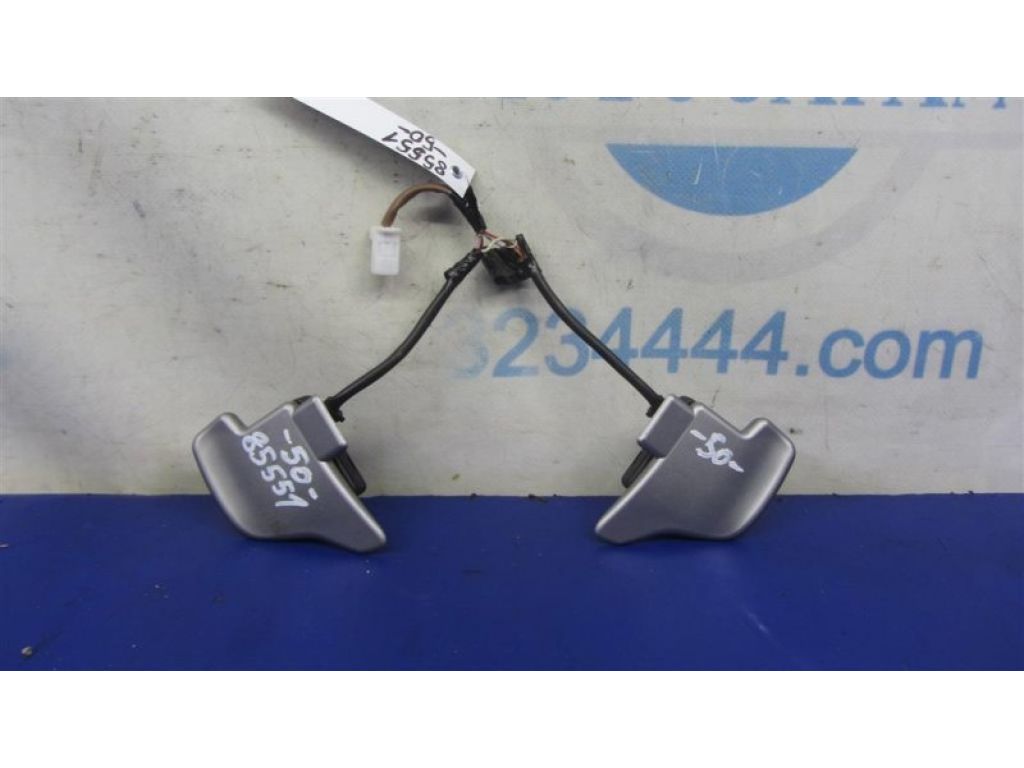 84610-22010 | Пелюстки перемикання передач TOYOTA CAMRY 50 12-15