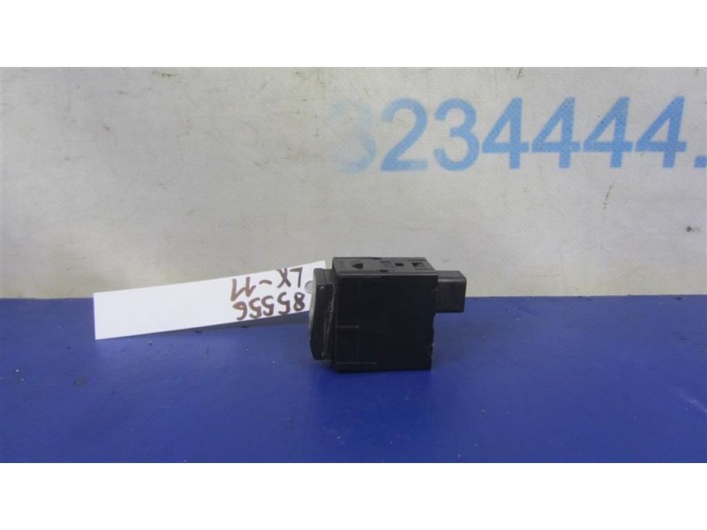 84988-60030 | Кнопка курсової стійкості LEXUS LX570 07-15 - Фото 3