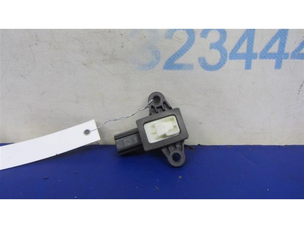 GN1Z-14B345-A | Датчик удара передн. лев. FORD MUSTANG 15- - Фото 3