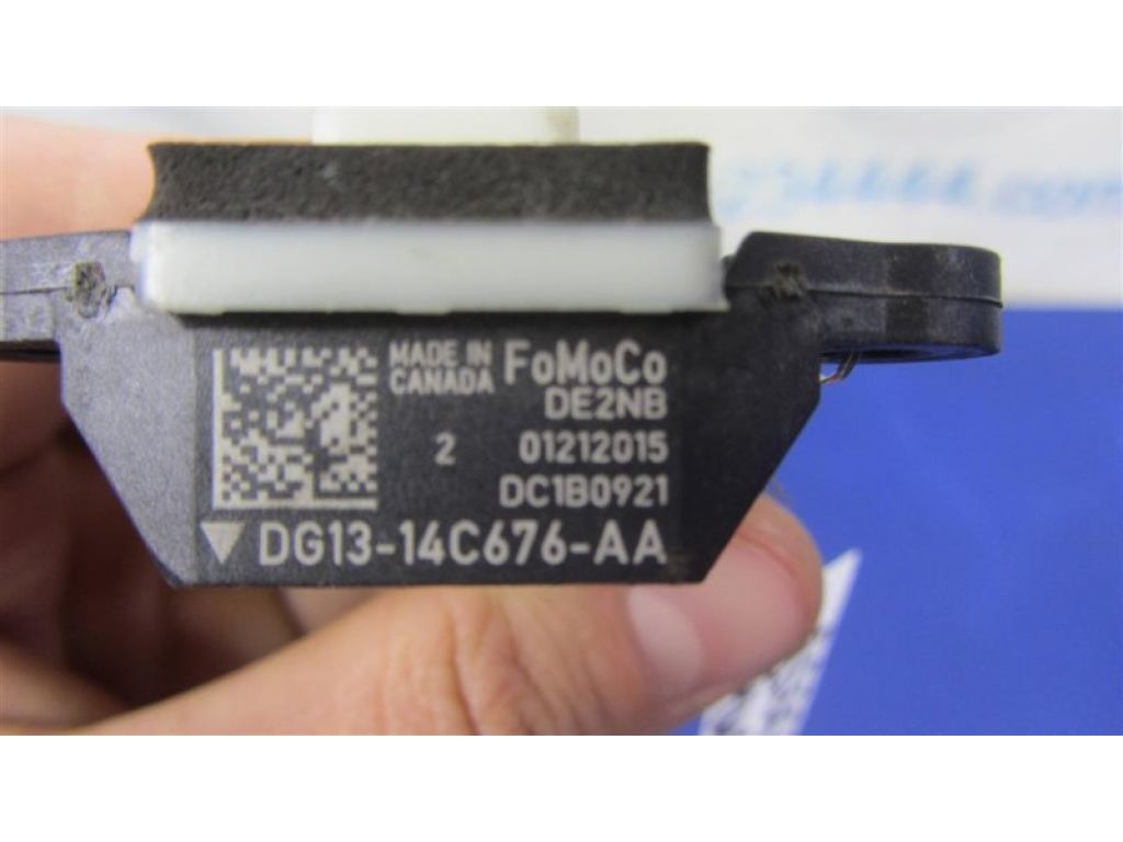 GN1Z-14B345-A | Датчик удара передн. лев. FORD MUSTANG 15- - Фото 4