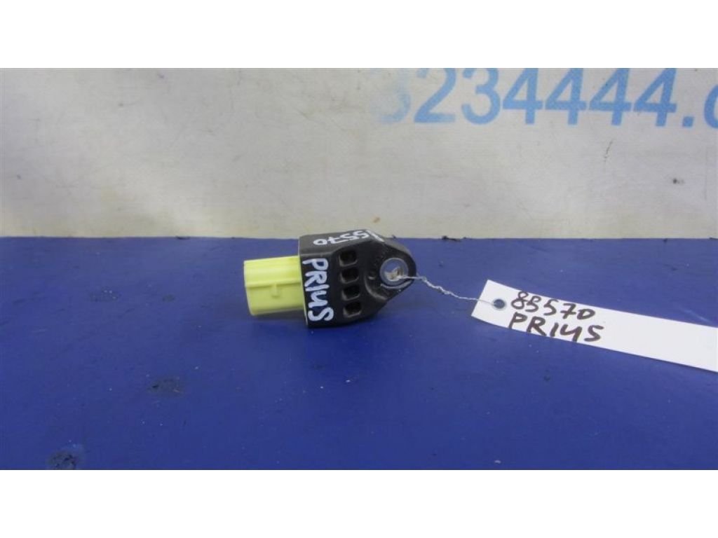 89831-75020 | Датчик удару задн. прав. TOYOTA PRIUS - 30 09-17