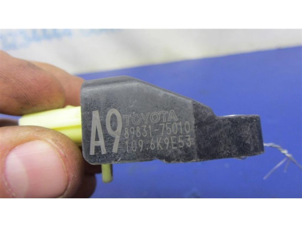 89831-75010 | Датчик удару TOYOTA PRIUS - 30 09-17 - Фото 5