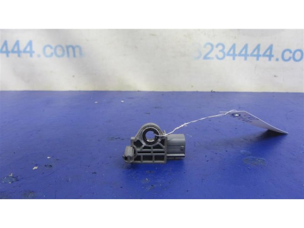 KD45-57-KC0A | Датчик удара задн. MAZDA CX-5 (KE) 11-17 - Фото 4