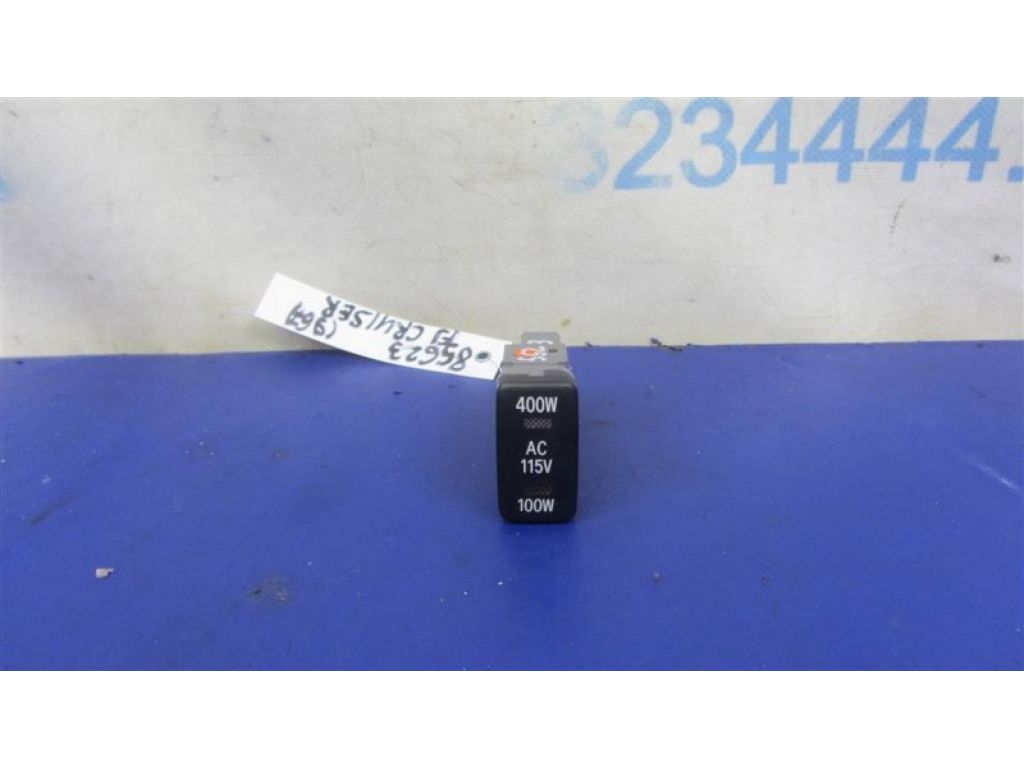 84480-35080 | Кнопка TOYOTA FJ CRUISER 06-15