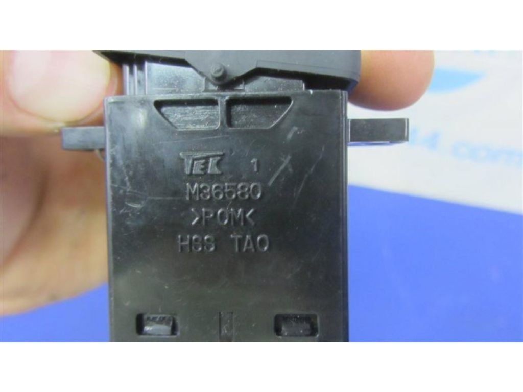 35600-TX6-003 | Кнопка обогрева сидений прав. ACURA ILX 12-16 - Фото 4