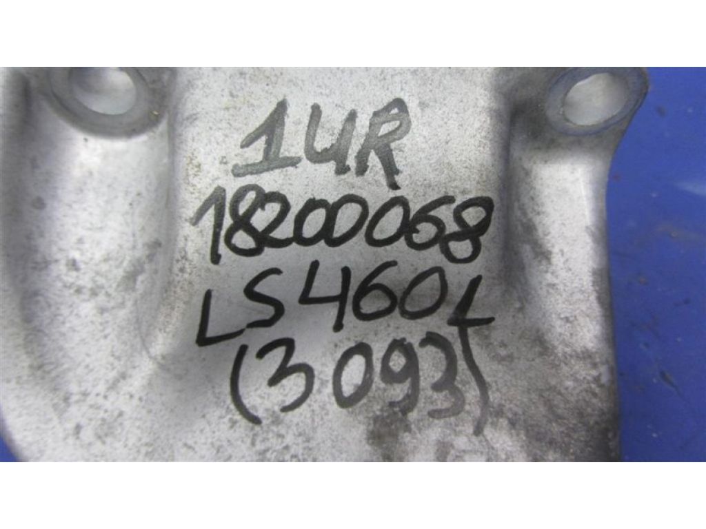 12302-38170 | Кронштейн двигуна лів. LEXUS LS460 06-12 - Фото 2