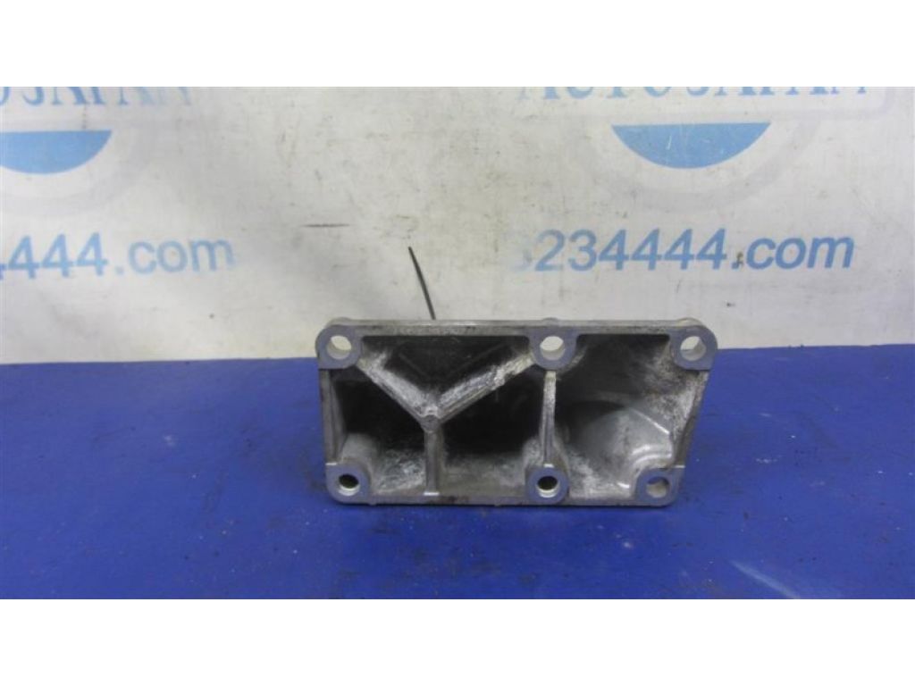 12302-38170 | Кронштейн двигуна лів. LEXUS LS460 06-12 - Фото 5