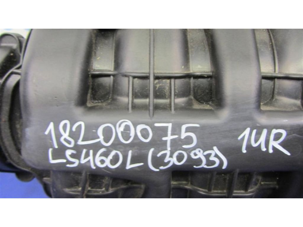 17120-38021 | Колектор впускний LEXUS LS460 06-12 - Фото 2