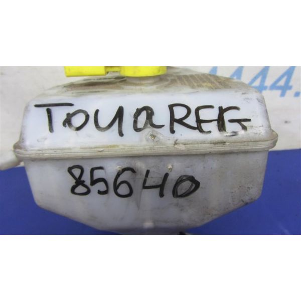 Бачок головного гальмівного циліндра VOLKSWAGEN TOUAREG 02-10 2H0 611 303 — 2